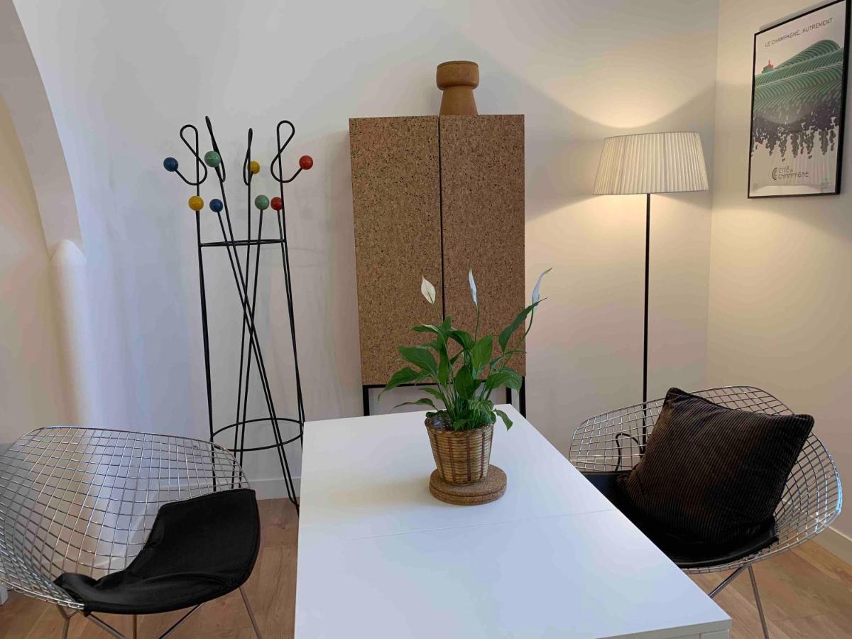 Secret Garden Apartment Ay-Champagne Luaran gambar
